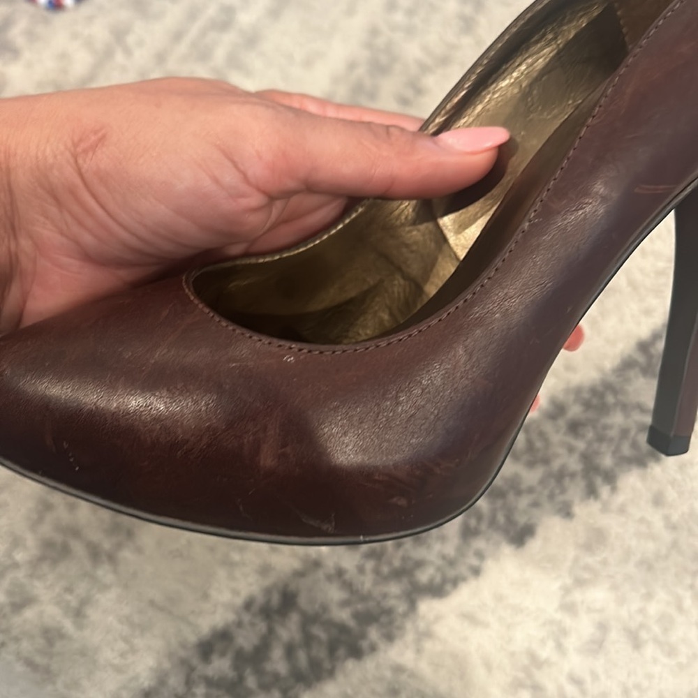 Steve Madden Brown 4 1/2 inch High heel good condition worn a few times - Picture 4 of 4